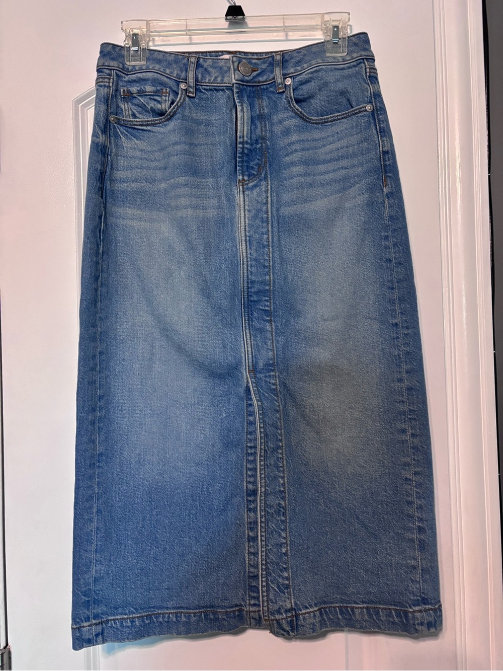 Loft cotton Classic Blue Denim Midi Skirt size 4